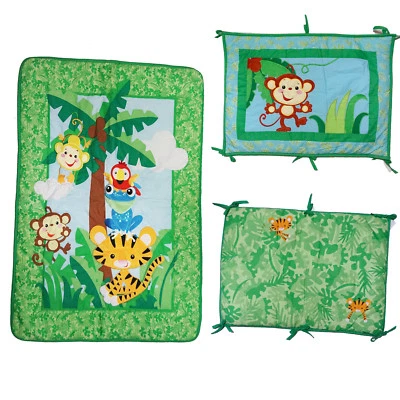 Edredón de cuna Fisher-Price Rainforest Jumping Tiger con tablero descontinuado  Foto 1 de 4