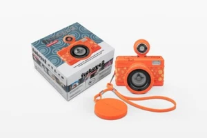 LOMOGRAPHY LOMO Fisheye No. 2 Papaya Pop 35 mm Camera - Picture 1 of 3
