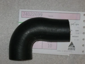 GENUINE ALLIS CHALMERS 6070 6080 THERMOSTAT ELBOW BYPASS HOSE 74022699 OEM AGCO - Picture 1 of 1