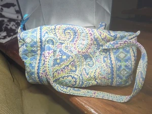 Vera bradley small duffel bag in retired Very Berry Paisley Pattern - Picture 1 of 20