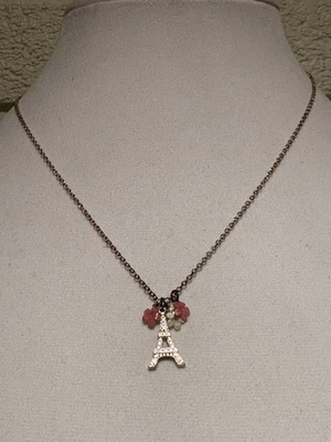 Collar Colgante TORRE EIFFEL Tono Dorado De Colección con Dijes Florales Firmado Claire’s Foto 1 de 4