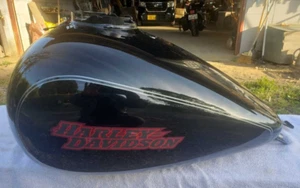 Harley Davidson Genuine Gas tank 2008 FLHT FT-61388-08BHY #4088 - Picture 1 of 9