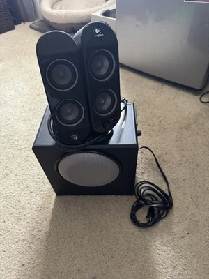 Logitech X-230 Altoparlanti multimediali per computer con subwoofer testati - Immagine 1 di 4