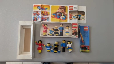 LEGO 200 C ancien complet dans sa boîte d'origine  5 personnages 2 notices 1974 - Photo 1/4