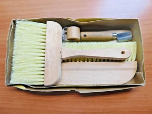 PENNCRAFT PAPERHANGING TOOL KIT WALL PAPER TOOLS FROM PENNEYS - Picture 1 of 3
