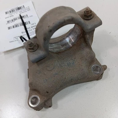 Montaje de suspensión de eje de gato Toyota Yaris 1.5 2020 2019 2018 2017 2016 Foto 1 de 4