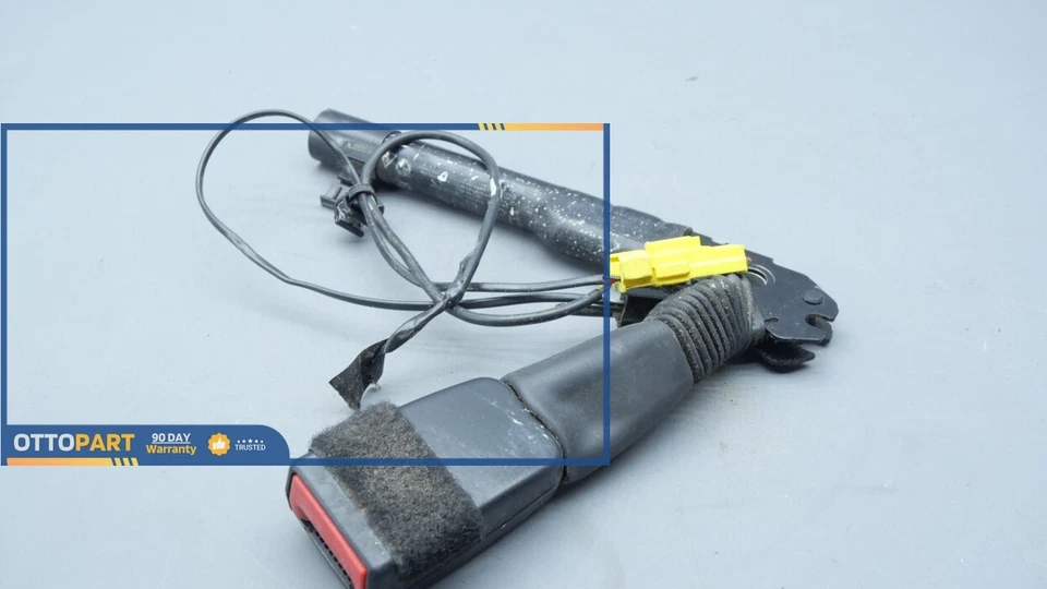 BMW 640i 650i Gran Coupé M4 2012-2018 receptor de hebilla de cinturón de seguridad delantero izquierdo Foto 1 de 4