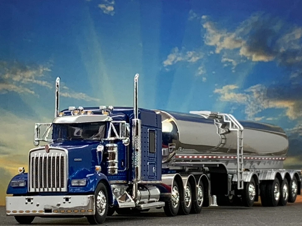 1/64 DCP KENWORTH W900L W/ 72" AEROCAB & WALKER QUAD AXLE MILK TANKER - Image 1 of 4