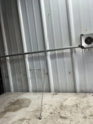 1973-1991 CHEVROLET SUBURBAN CHEVY GMC RADIO ANTENNA MAST OEM+ Foto 1 de 4