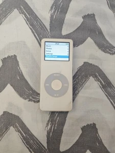 Apple iPod Nano A1137 1st Generation 1gb Bianco White N302 - Imagen 1 de 5