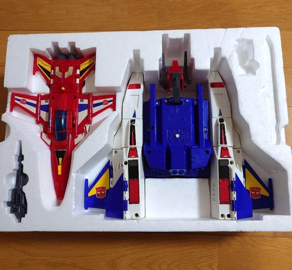 Takara Transformers G1 Star Saber C-324 Vintage 1989 Missing Sword - Image 1 of 3