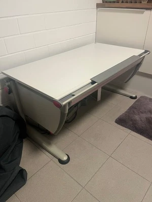 Kinder Schreibtisch Moll, weiß, verstellbar, gebraucht, guter Zustand, 115x64 - Bild 1 von 4