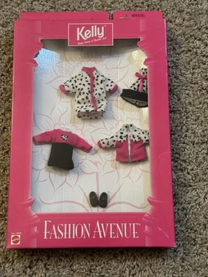Mattel Kelly Fashion Avenue 1998 3 trajes de Dalmation manchados #16696 nuevo en caja Foto 1 de 3