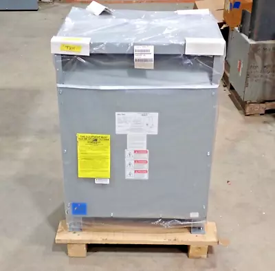 Nuevo Federal Pacific Transformer 45 KVA T48LH2D-45 480 a 240/120 3 fases Delta Foto 1 de 4