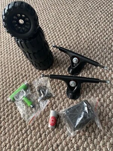 Extreme Off Road Skateboard Longboard Kit 103Mm X62Mm Cuscinetti Camion Hardware - Foto 1 di 8