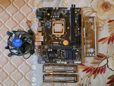 Scheda madre Gigabyte CPU Intel i3 6100 8GB DDR4 - Immagine 1 di 4