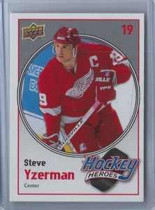 2010-11 Upper Deck Hockey Heroes Steve Yzerman #HH5 HOF - Picture 1 of 2