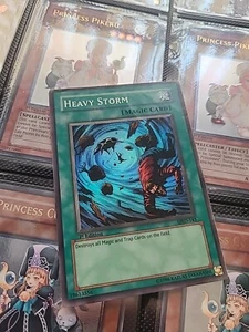 Yugioh Heavy Storm MRD-142 Super Rare 1st Edition - Picture 1 of 6