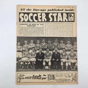 Soccer Star Weekly   11th October 1958  Vol 7  No 3 Cover Charlton Athletic - Picture 1 of 12