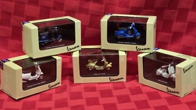 Vespa 1:32 Die-Cast Model Collection - 5pcs (1946-1996) - NewRay - Original Pack - Image 1 of 4