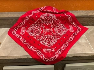 Red Bandana Vintage Miller High Life Color Fast USA 100% Cotton Paisley Rare - Picture 1 of 9