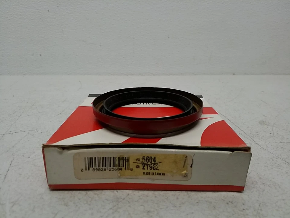 Sello de rueda Precision Automotive Industries 5604 21962 sello de alta resistencia Foto 1 de 4