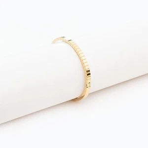 Edelstahl Schmuck Armband Armreif mit Rillen Struktur Goldfarben modern schlicht - Bild 1 von 7