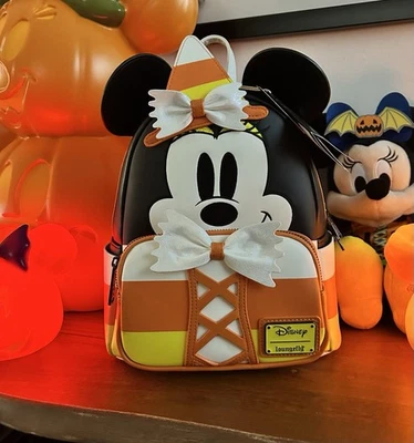 Disney Loungefly Rucksack Halloween - Neu Glow in the Dark - Bild 1 von 4