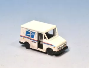 Z Scale Grumman LLV Delivery Truck Kit by Showcase Miniatures (4036) - Picture 1 of 3