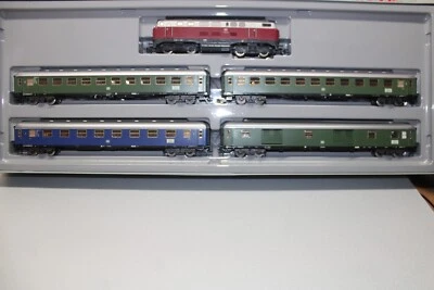 Märklin 2664 Digital Tensión Set Locomotora Diésel Serie V160 Vagones Escala H0 - Imagen 1 de 4