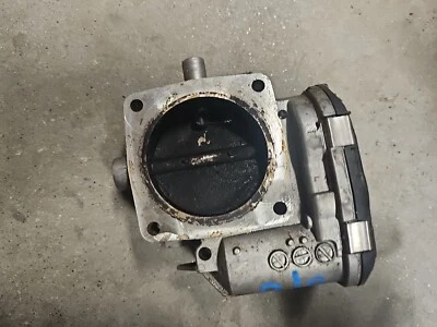 2001-2005 Mercedes-Benz ML500 C240 3.2 conjunto do corpo do acelerador A1121410125  - Imagem 1 de 3