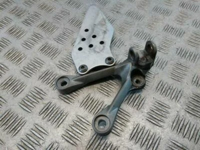 Colgador reposapiés izquierdo Kawasaki ZX 6 R C1H-C6F 636 Ninja (2005-2006) L/H Foto 1 de 3