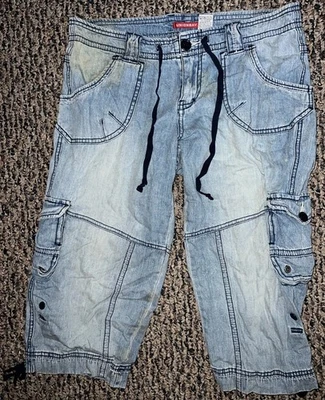 SHORTS CARGO JEANS UNION BAY MENINOS TAMANHO 7 AMARELADO *FALHA* Veja as fotos! 🍀 - Imagem 1 de 4