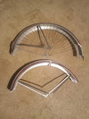 Beautiful Columbia 26" Aluminum Rain Gutter Style Bicycle Fenders F9T Pre-War - Image 1 of 4