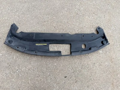 P50710 2013-2019 Nissan Sentra Radiator Support Shield Cover Panel 623223YU0A OE - Изображение 1 из 4