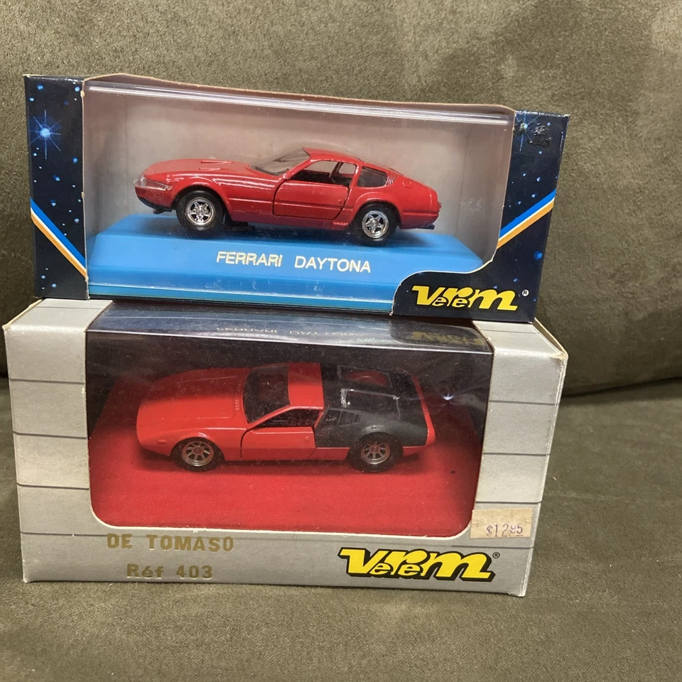 2 Verem 1/43 models Ferrari 365 GTB/4 Daytona @ Detomaso Mangusta  MIB - Image 1 of 4