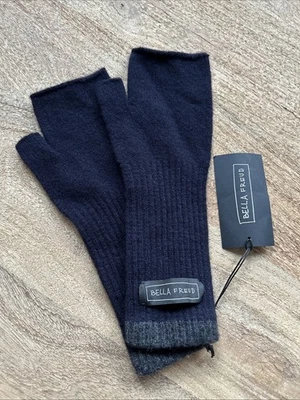 BELLA FREUD NAVY WRIST WARMERS/FINGERLESS GLOVES 100% WOOL NEW W/TAGS SOLD OUT - Image 1 of 4