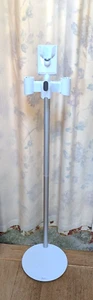 Dyson Genuine Multi Vacuum Floor Dok for V12 Detect Slim vacuums 972214-04 - Picture 1 of 3