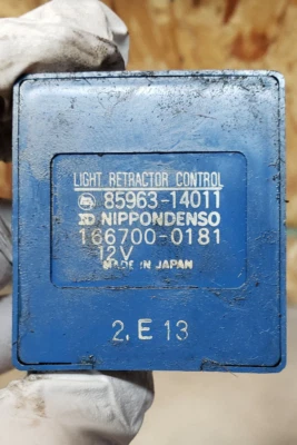 84 85 TOYOTA CELICA SUPRA GT MÓDULO DE CONTROL RETRACTOR LUZ 85963-14011 RELÉ Foto 1 de 2