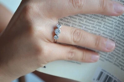 N4983 ANELLO TRILOGY ZIRCONI IN ARGENTO 925 RODIATO Ø 12 - Immagine 1 di 4