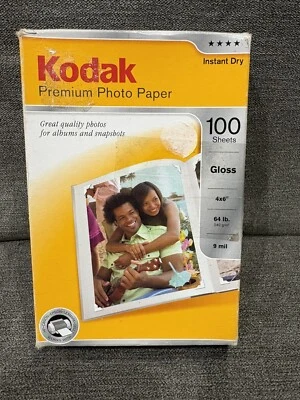 Papel Fotográfico Kodak Premium 90 Hojas 4x6 Brillo Secado Instantáneo 64 lb 9 Mil Foto 1 de 4