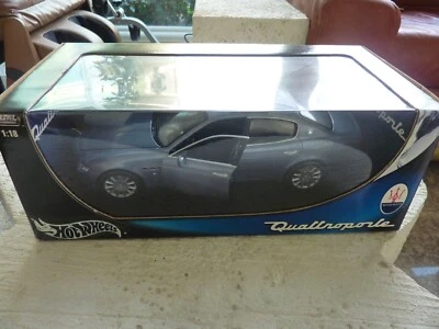 Hot Wheels Maserati Quattroporte Diecast Car 2000 Rare Collector's Edition 1:18 - Image 1 of 4