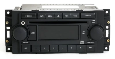 Chrysler Dodge Jeep 2004-10 radio REF AM FM CD mejorado con entrada auxiliar P05091710AE Foto 1 de 4