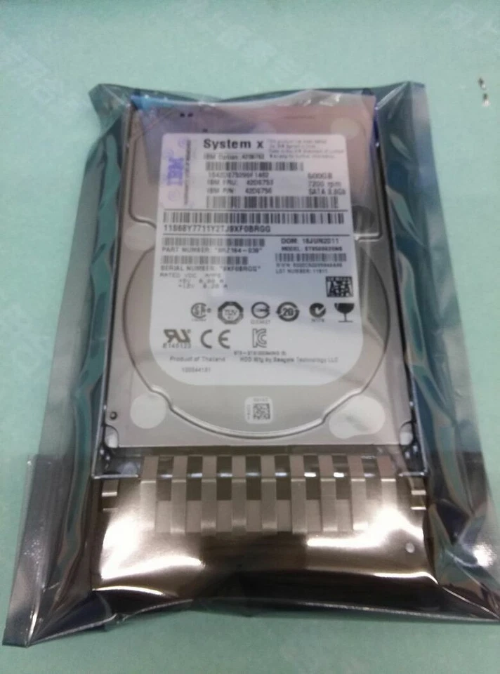 IBM 81Y9726 81Y9727 81Y3857 2.5" 500GB 7.2K 6G SFF SATA NL HDD Hard Drive - Image 1 of 1