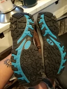 High Sierra Ziggy Hiking boots hsa19u0020b-3  size 8 NWT - Picture 1 of 7