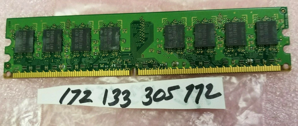 2GB 2RX8 PC2-6400U DDR2-800  240PIN NON-ECC DUAL RANK CHANNEL 128X8 UNBUFFERED  - Image 1 of 1