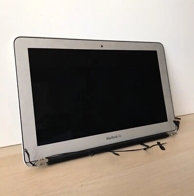 ✔️ Genuine Apple MacBook Air A1370 11" LCD Full Display Assembly - Great - Image 1 of 4