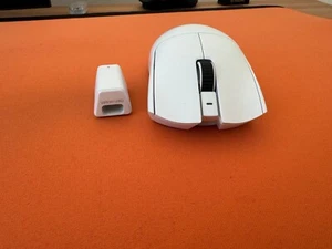 Razer Viper V3 Pro Wireless Esports Gaming Mouse - White Edition - Picture 1 of 2