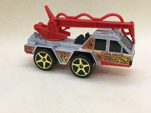 Hot Wheels ~ camión de espuma del departamento de bomberos ~ unidad 31 fundición a presión - Imagen 1 de 6