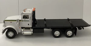 Ertl Big Farm John Deere Peterbilt 24" Flatbed Truck 1:16 Lights & Sound WORKS - Picture 1 of 18